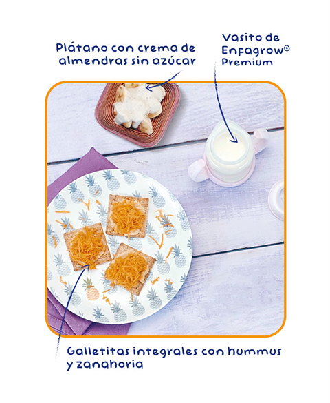 Galletas integrales con hummus y zanahoria 