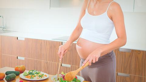 La importancia del ácido fólico, inositol y el hierro en tu embarazo.