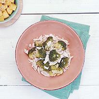 Ensalada de brócoli con pechuga de pavo 